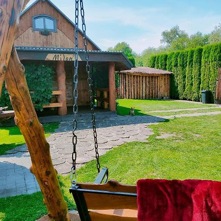 Villa Pod Milanem Przemyśl Esterno foto