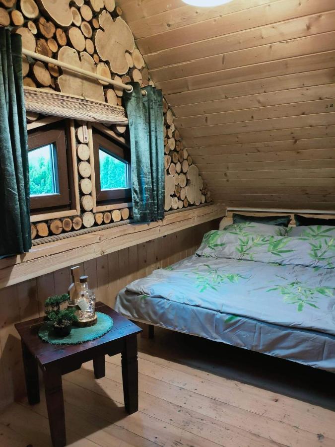 Villa Pod Milanem Przemyśl Esterno foto