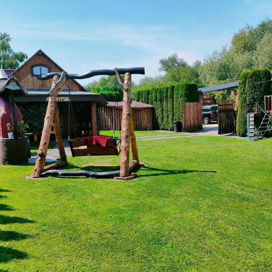 Villa Pod Milanem Przemyśl Esterno foto