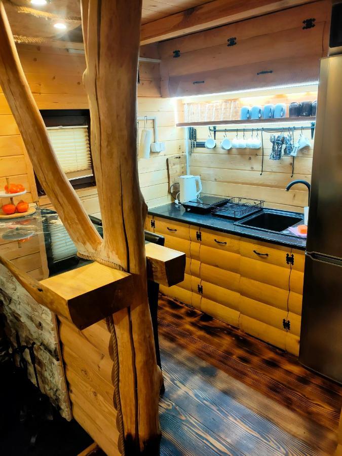 Villa Pod Milanem Przemyśl Esterno foto
