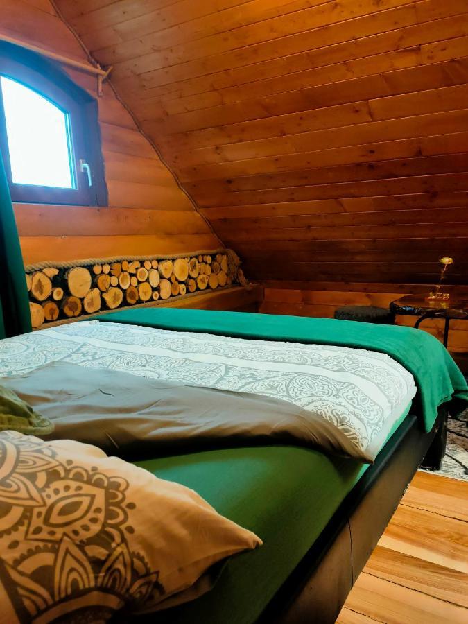 Villa Pod Milanem Przemyśl Esterno foto